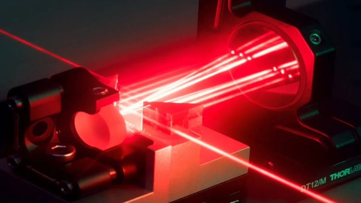 Kompakt lazer yüzde 80 verimlilikle tıp ve bilimin yeni gücü Kompakt lazer yüzde 80 verimlilikle tıp ve bilimin yeni gücü