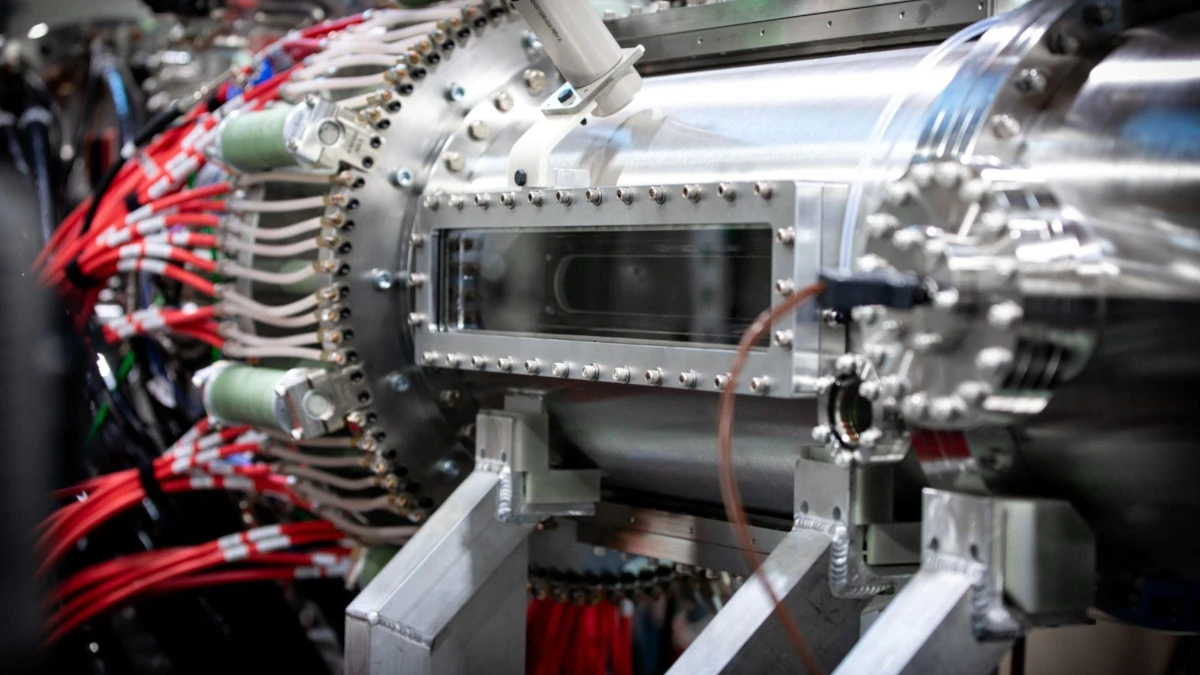 Küçük sistem FuZE-3 ile füzyon enerjisinde rekor basınca ulaştı Küçük sistem FuZE-3 ile füzyon enerjisinde rekor basınca ulaştı
