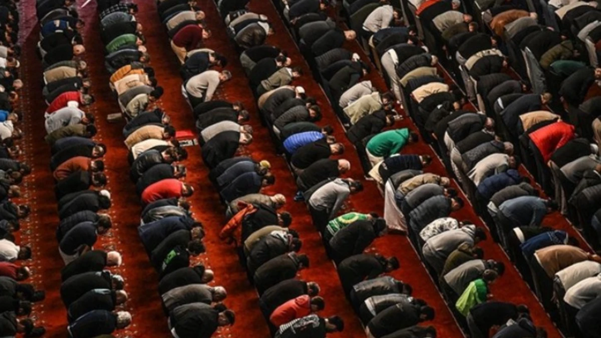 Kurban namazı var mı? Diyanet açıkladı: Kurban kestikten sonra namaz kılmak gerekir mi? Kurban namazı var mı? Diyanet açıkladı: Kurban kestikten sonra namaz kılmak gerekir mi?