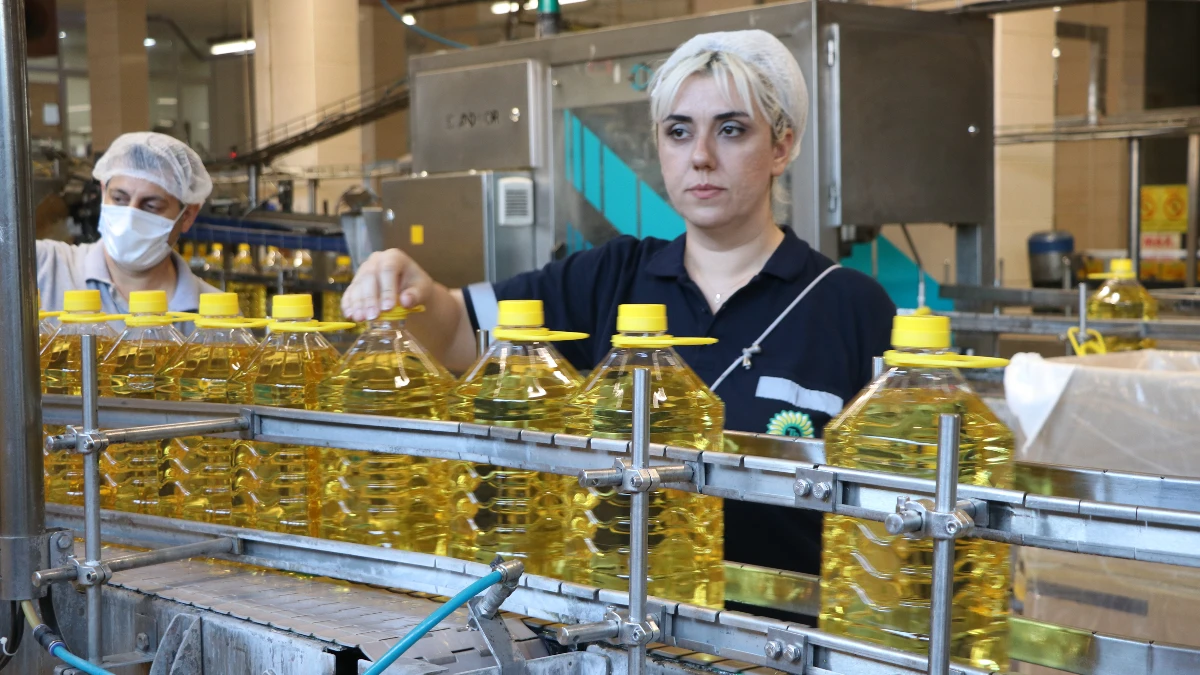 Küresel ayçiçek yağı piyasası üç yılın zirvesinde Küresel ayçiçek yağı piyasası üç yılın zirvesinde