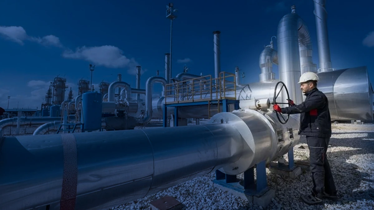 Küresel doğal gaz tüketimi bu yıl rekor kıracak! Büyümenin lokomotifi Orta Doğu ve Asya olacak Küresel doğal gaz tüketimi bu yıl rekor kıracak! Büyümenin lokomotifi Orta Doğu ve Asya olacak