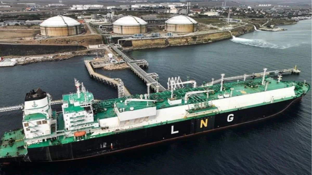 Küresel enerji piyasasında geçen yıl 78 yeni LNG sözleşmesi imzalandı: Asya'da ilgi artıyor Küresel enerji piyasasında geçen yıl 78 yeni LNG sözleşmesi imzalandı: Asya'da ilgi artıyor