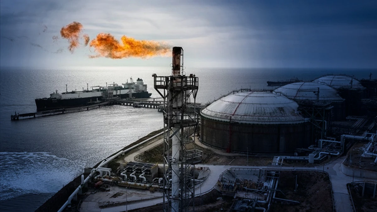 Avrupa enerji piyasasında alarm: Doğal gaz fiyatları yaklaşık yüzde 30 arttı Avrupa enerji piyasasında alarm: Doğal gaz fiyatları yaklaşık yüzde 30 arttı
