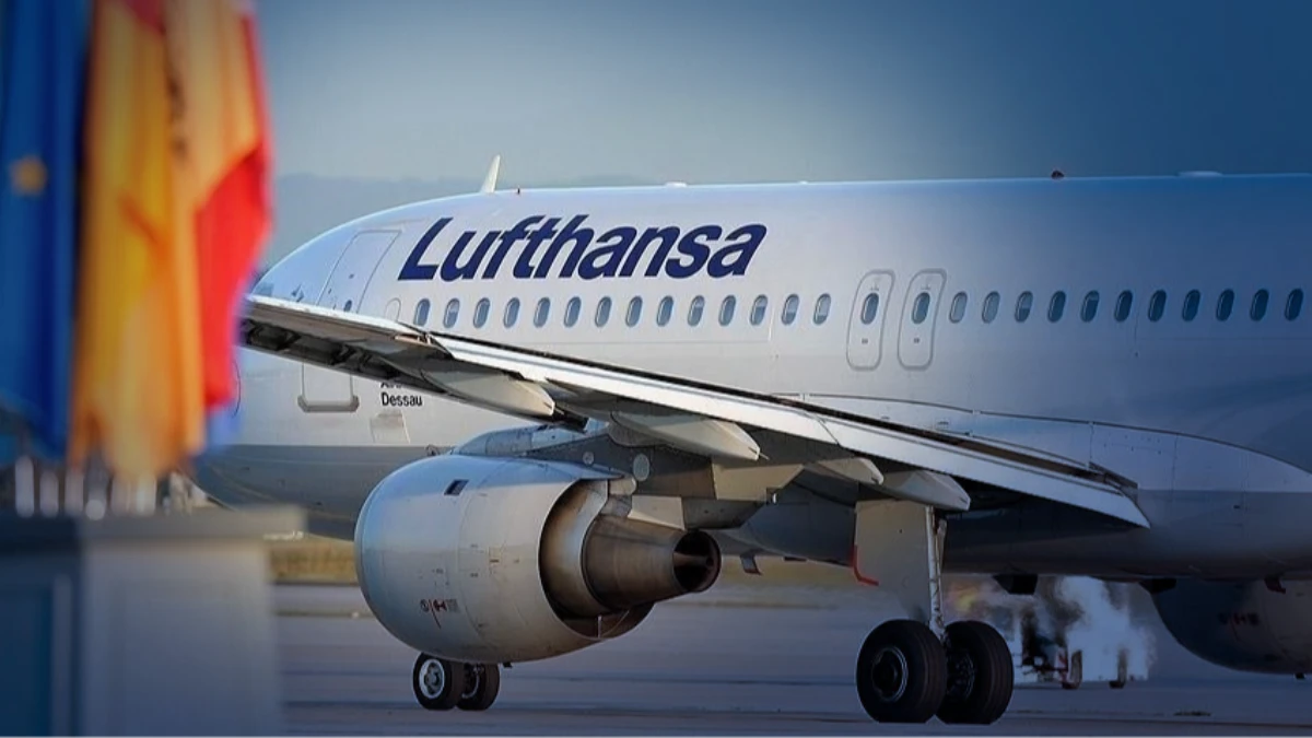Lufthansa’nın, 2026’dan itibaren iki Boeing 747-8 uçağını filosundan çıkarmayı değerlendiriyor Lufthansa’nın, 2026’dan itibaren iki Boeing 747-8 uçağını filosundan çıkarmayı değerlendiriyor