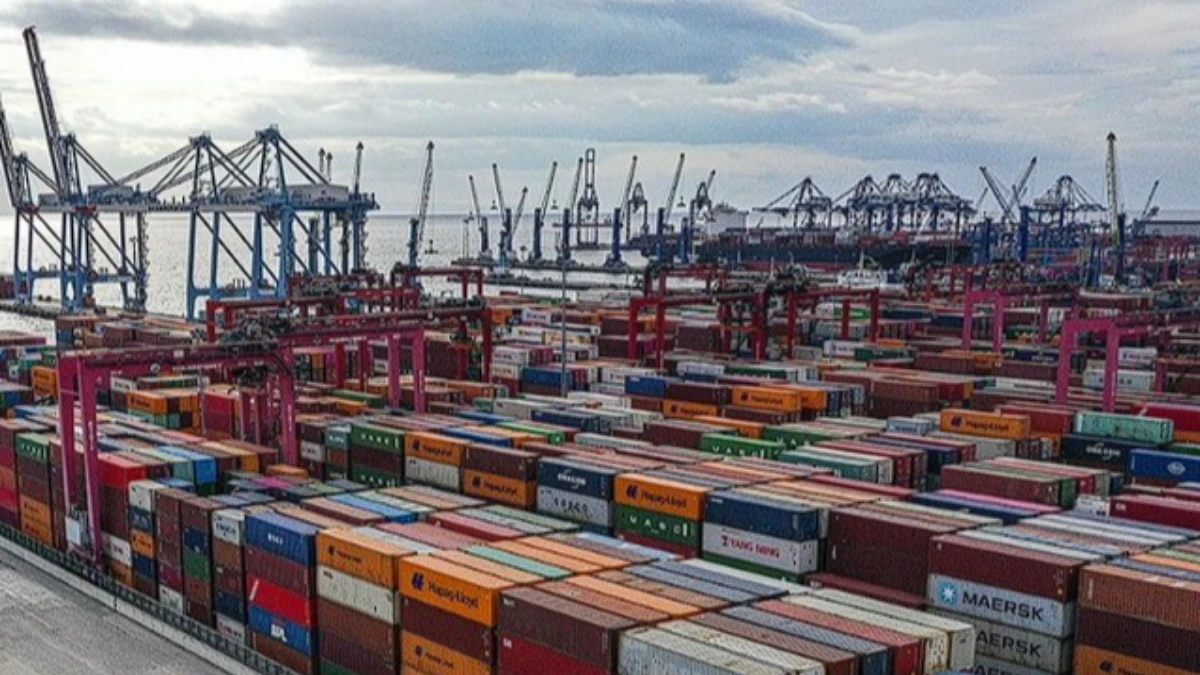 Makine sektörünün ihracatı 4 ayda 9,3 milyar dolara yükseldi Makine sektörünün ihracatı 4 ayda 9,3 milyar dolara yükseldi