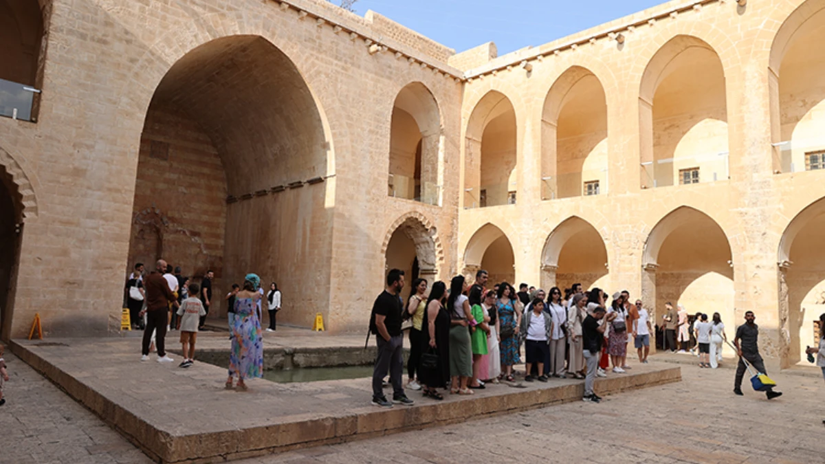 Mardin'de Kurban Bayramı: Doluluk rekoru, turizmciler memnun Mardin'de Kurban Bayramı: Doluluk rekoru, turizmciler memnun