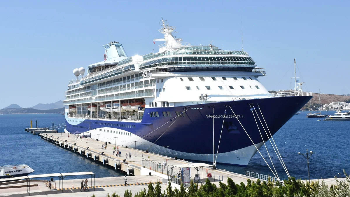 Marella Discovery 2 Bodrum'a demir attı! 4 kez daha gelecek Marella Discovery 2 Bodrum'a demir attı! 4 kez daha gelecek