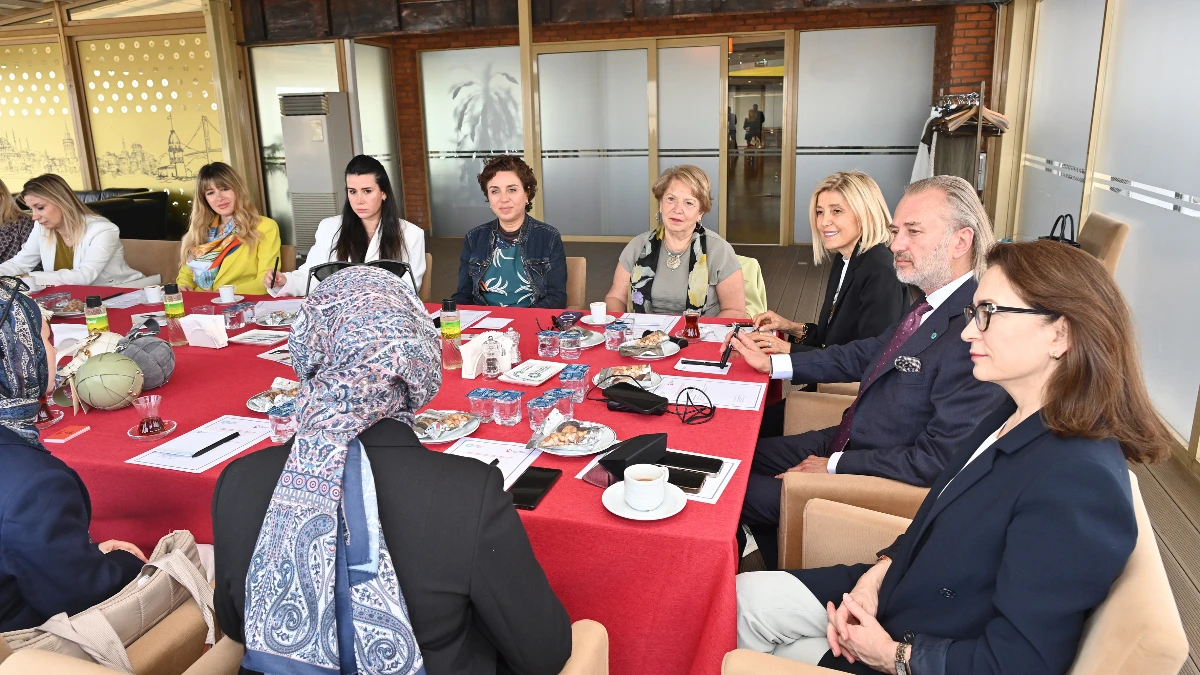 Markalarıyla yükselen kadınlar projelerini tanıttı Markalarıyla yükselen kadınlar projelerini tanıttı