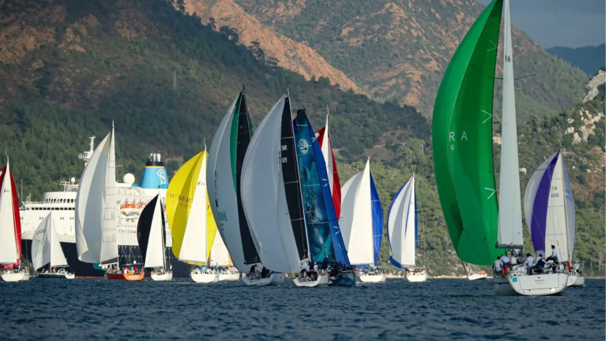 Marmaris'te yarışlar başladı! 21 ülkeden 110 yelkenci geldi Marmaris'te yarışlar başladı! 21 ülkeden 110 yelkenci geldi