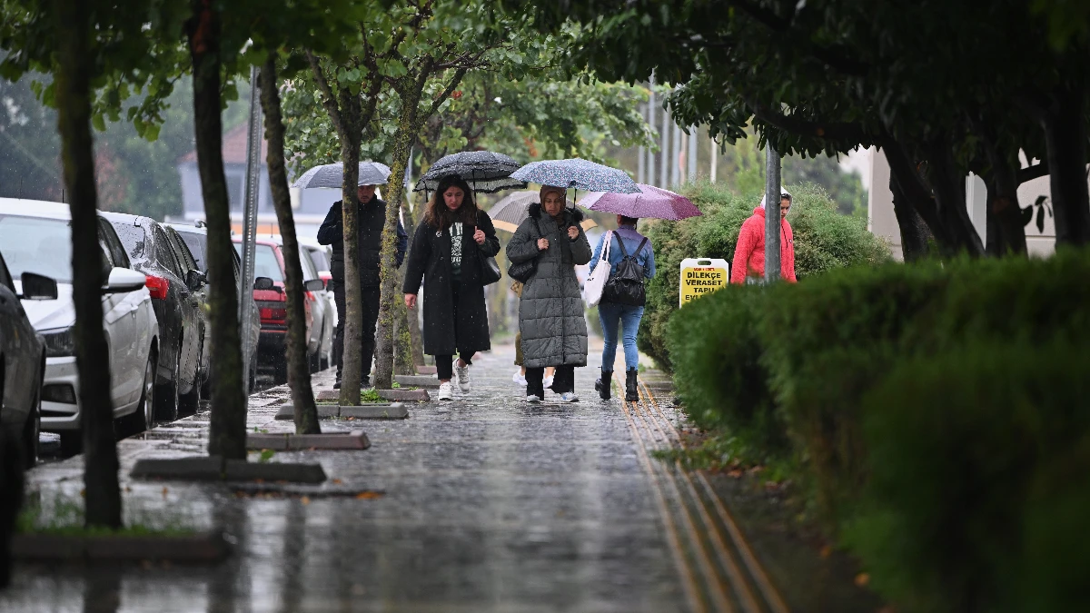 Meteoroloji Genel Müdürlüğü uyarı! Sağanak yağış geliyor Meteoroloji Genel Müdürlüğü uyarı! Sağanak yağış geliyor