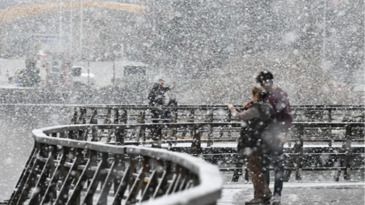 METEOROLOJİ SON DAKİKA: Kar ve dondurucu soğuk birçok ilde etkisini artırıyor METEOROLOJİ SON DAKİKA: Kar ve dondurucu soğuk birçok ilde etkisini artırıyor