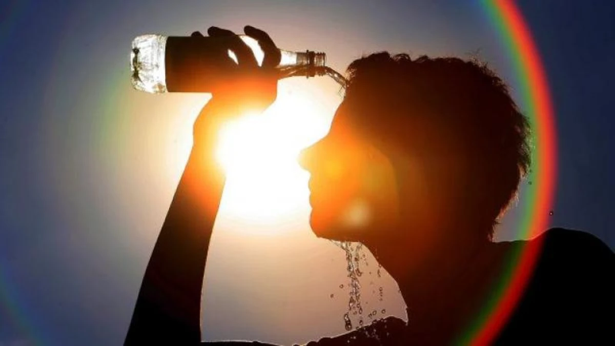Meteoroloji uyardı: Salıdan itibaren kavurucu sıcaklar geliyor Meteoroloji uyardı: Salıdan itibaren kavurucu sıcaklar geliyor