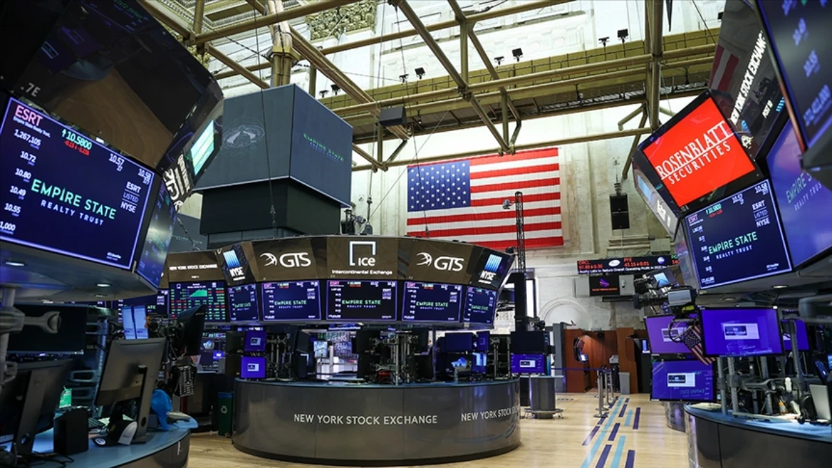 Nasdaq'ta yüzde 1,35'lik kayıp: New York borsası negatif başladı Nasdaq'ta yüzde 1,35'lik kayıp: New York borsası negatif başladı