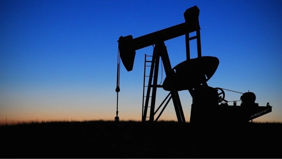Nisan ayında OPEC üretimi geriledi: Suudi Arabistan artırdı, Venezuela düşürdü Nisan ayında OPEC üretimi geriledi: Suudi Arabistan artırdı, Venezuela düşürdü