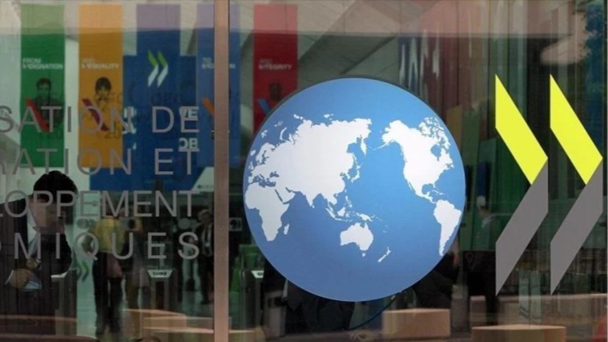 OECD, yaşlanan nüfusun ciddi iş gücü açıkları ve mali baskılar yaratmasını öngörüyor OECD, yaşlanan nüfusun ciddi iş gücü açıkları ve mali baskılar yaratmasını öngörüyor