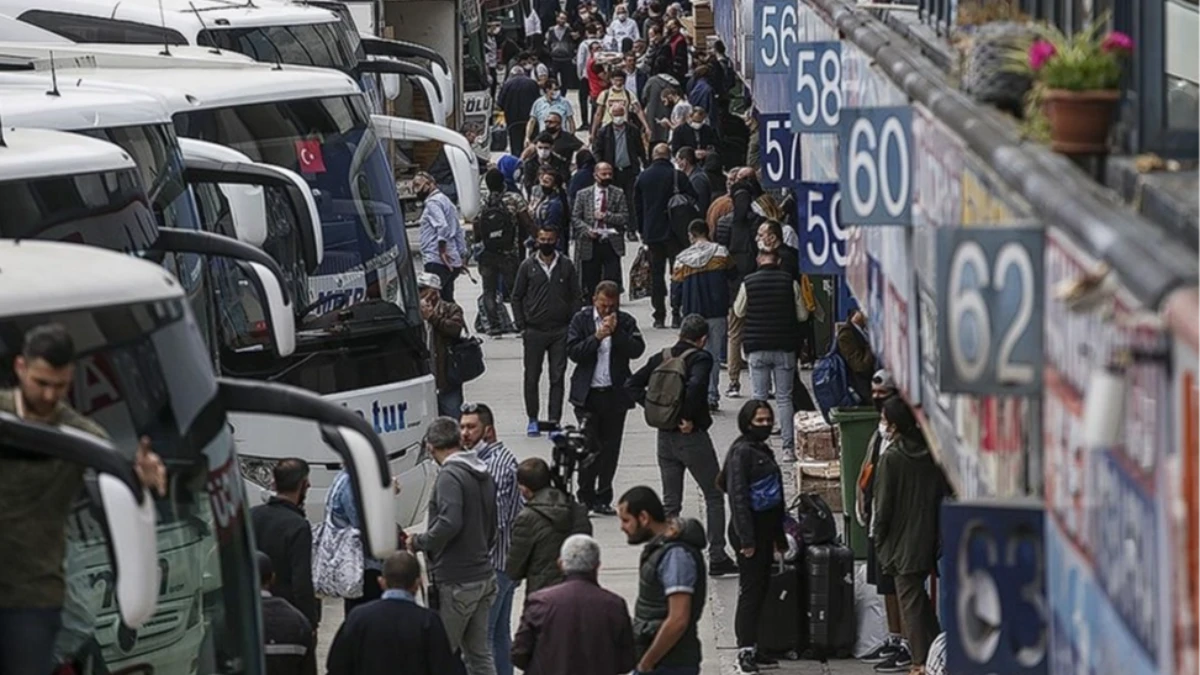 Otobüs biletlerinde yeni dönem: 12 saate kadar tam ücret iadesi zorunlu oldu Otobüs biletlerinde yeni dönem: 12 saate kadar tam ücret iadesi zorunlu oldu