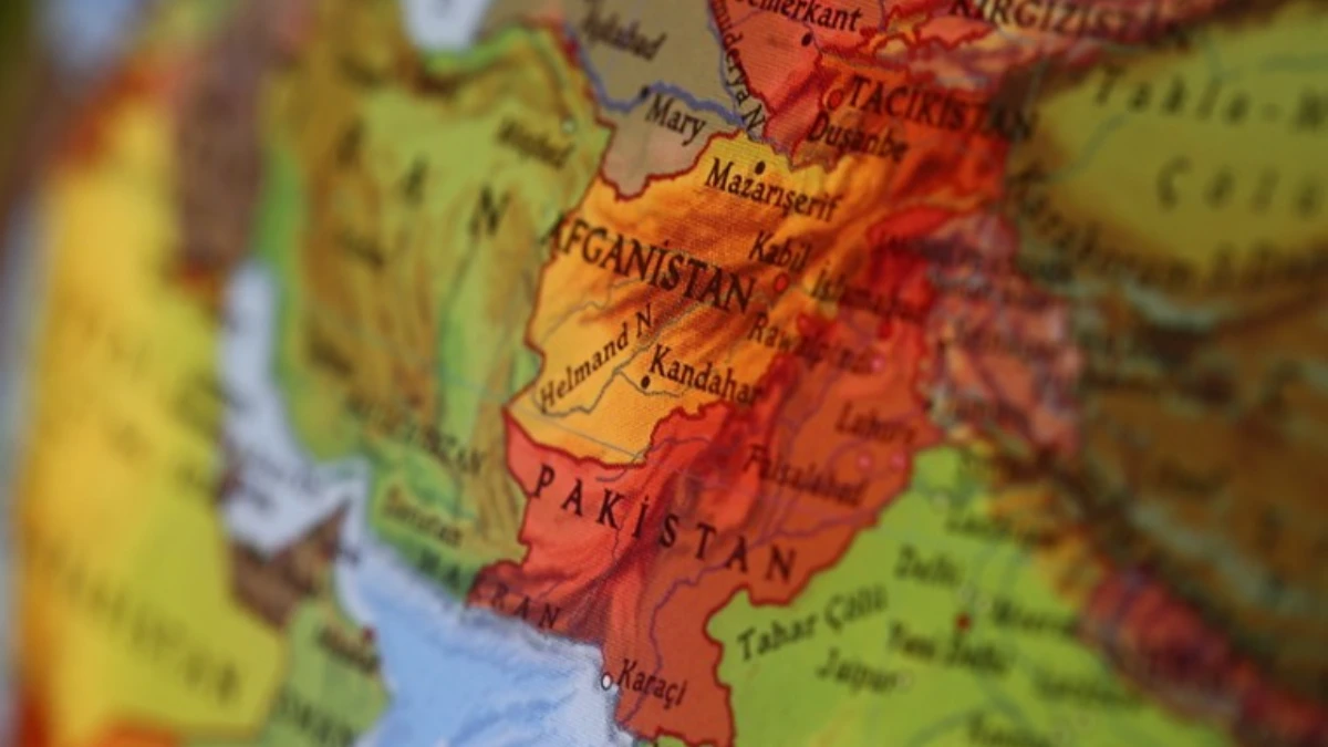 Pakistan ve Afganistan görüşmesinde yeni adım! Pakistan ve Afganistan görüşmesinde yeni adım!