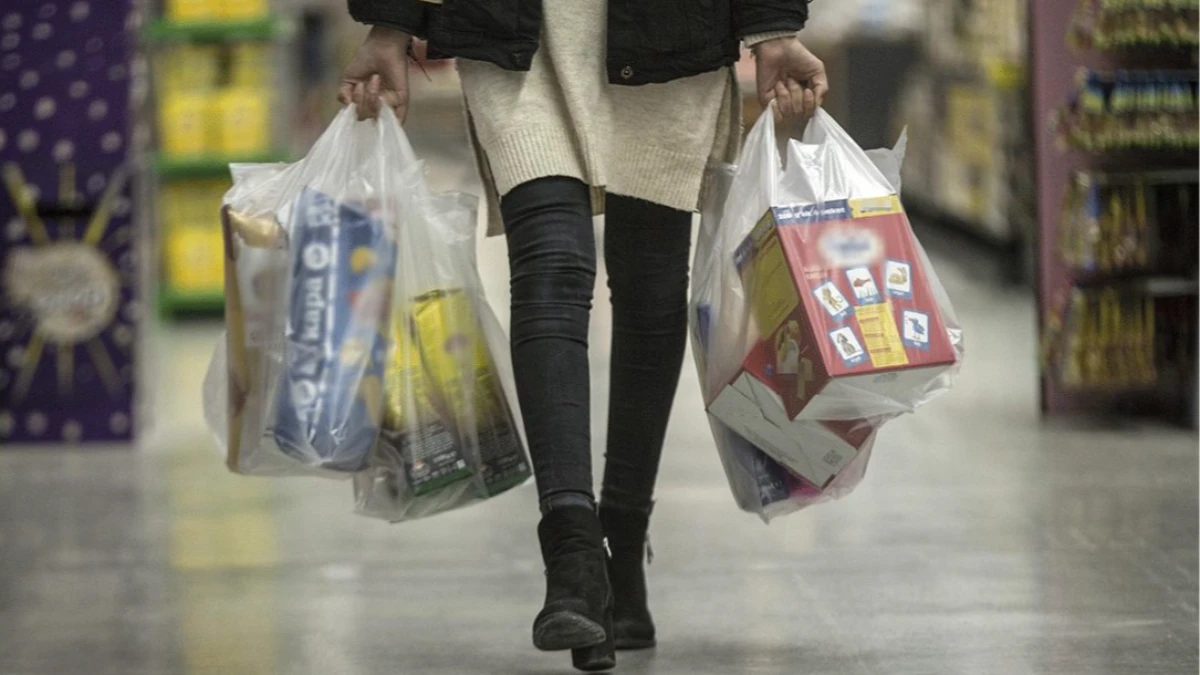 Plastik poşet fiyatı 2026’da 1 liraya çıkıyor: Yeni dönem başlıyor Plastik poşet fiyatı 2026’da 1 liraya çıkıyor: Yeni dönem başlıyor