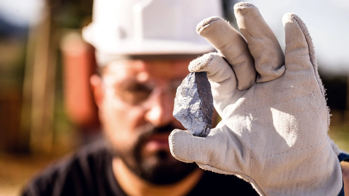 Platin ve paladyum 2025'te zirveye koştu Platin ve paladyum 2025'te zirveye koştu