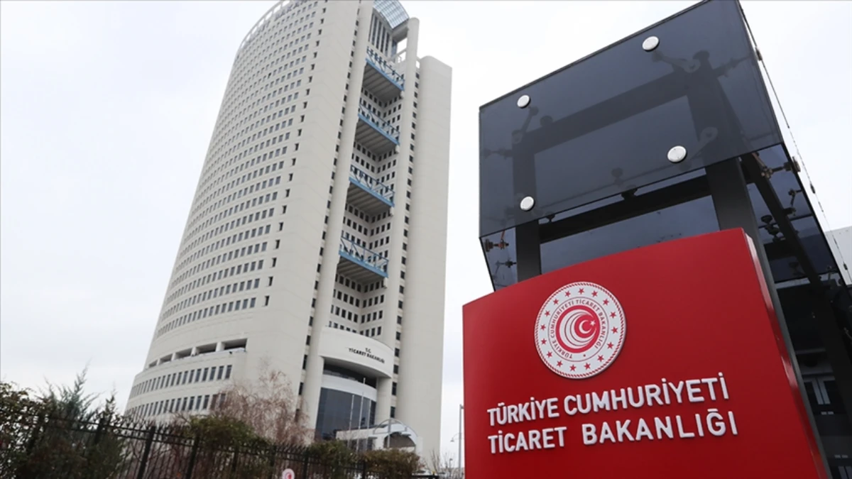 Resmi Gazete'de yayımlandı! Bazı ürünlerin ithalatında yeni gümrük düzenlemesi yürürlüğe girdi Resmi Gazete'de yayımlandı! Bazı ürünlerin ithalatında yeni gümrük düzenlemesi yürürlüğe girdi