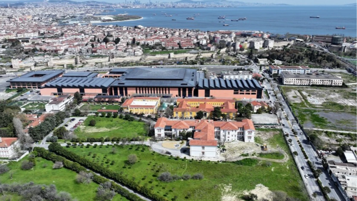 Restorasyonu tamamlanan Balıklı Rum Hastanesi kapılarını açacak Restorasyonu tamamlanan Balıklı Rum Hastanesi kapılarını açacak