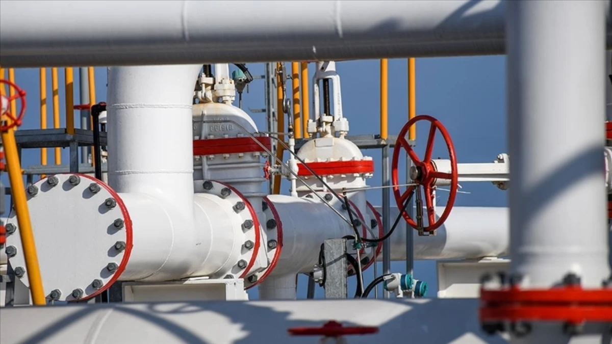 Rusya ve Çin arasında imzalar atıldı: Doğal gaz sevkiyatı artacak Rusya ve Çin arasında imzalar atıldı: Doğal gaz sevkiyatı artacak