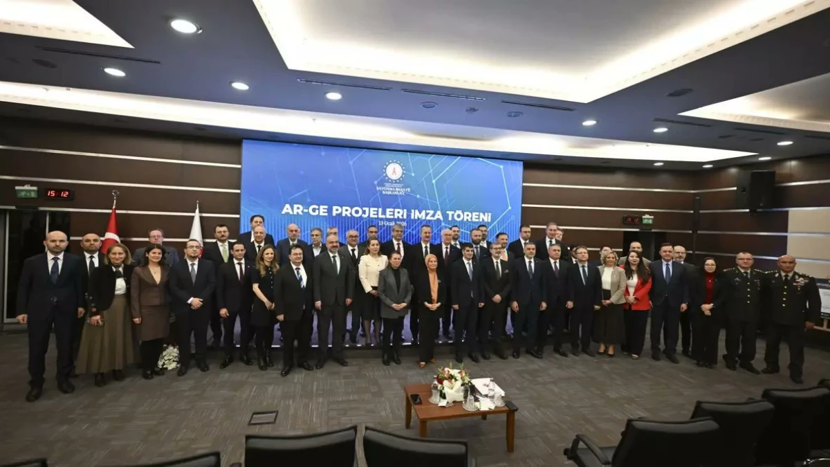 Savunma sanayisinde 14 Ar-Ge projesine imza