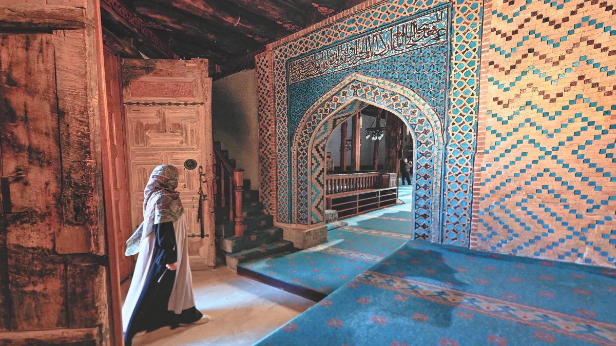 Selçuklu mimarisinin ışığını kadraja yansıtıyor Selçuklu mimarisinin ışığını kadraja yansıtıyor