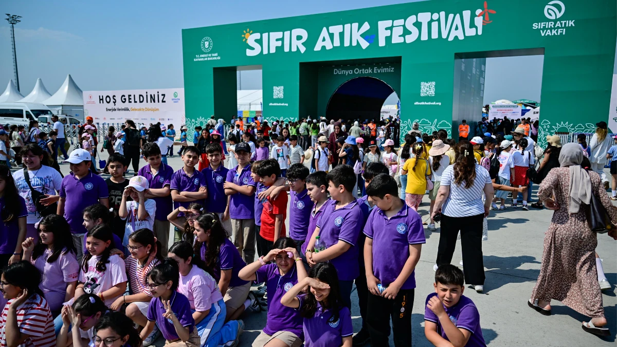 Sıfır Atık Festivali Atatürk Havalimanı'nda 7 Haziran'a kadar devam edecek! Sıfır Atık Festivali Atatürk Havalimanı'nda 7 Haziran'a kadar devam edecek!