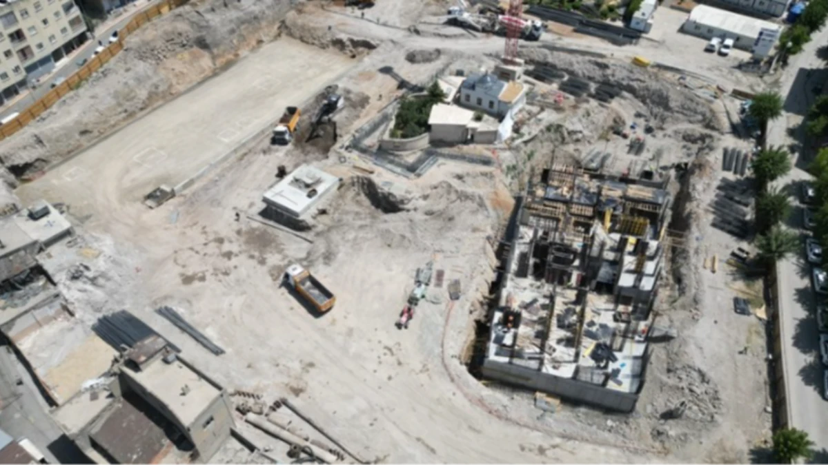 Siirt'te 130 yıllık Şeyh Maruf Camisi kentsel dönüşümle geleceğe taşınıyor Siirt'te 130 yıllık Şeyh Maruf Camisi kentsel dönüşümle geleceğe taşınıyor