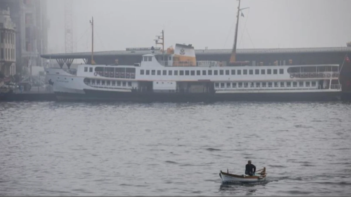Sis etkili oldu! İstanbul'da bazı vapur seferleri iptal edildi