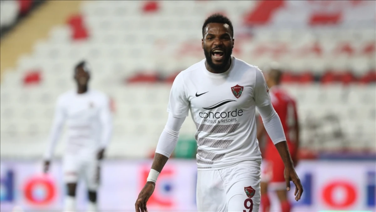 SON DAKİKA: Aaron Boupendza hayatını kaybetti! Aaron Boupendza neden öldü, kaç yaşındaydı? SON DAKİKA: Aaron Boupendza hayatını kaybetti! Aaron Boupendza neden öldü, kaç yaşındaydı?