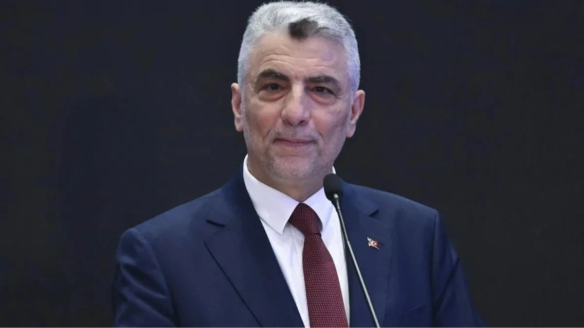 SON DAKİKA: Bakan Bolat'tan e-ticaret hacmi açıklaması: Yüzde 61,7 arttı SON DAKİKA: Bakan Bolat'tan e-ticaret hacmi açıklaması: Yüzde 61,7 arttı