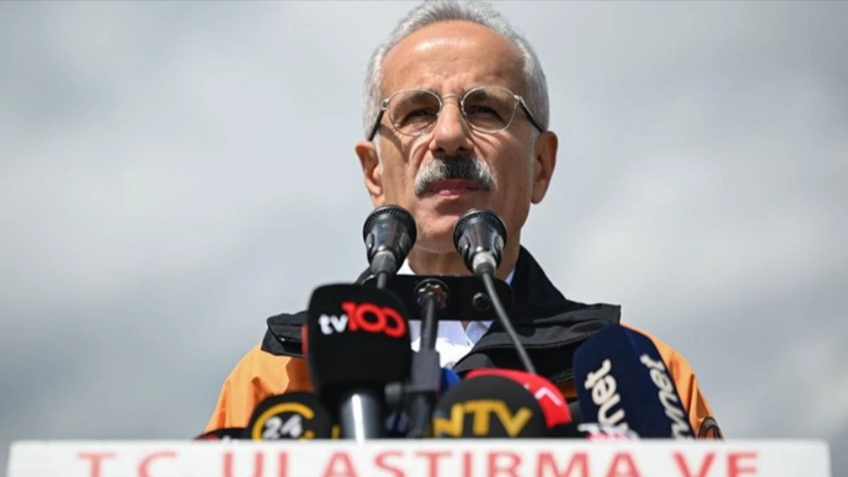 SON DAKİKA: Bakan Uraloğlu'ndan Kanal İstanbul açıklaması: Doğru zamanı bekliyoruz! SON DAKİKA: Bakan Uraloğlu'ndan Kanal İstanbul açıklaması: Doğru zamanı bekliyoruz!