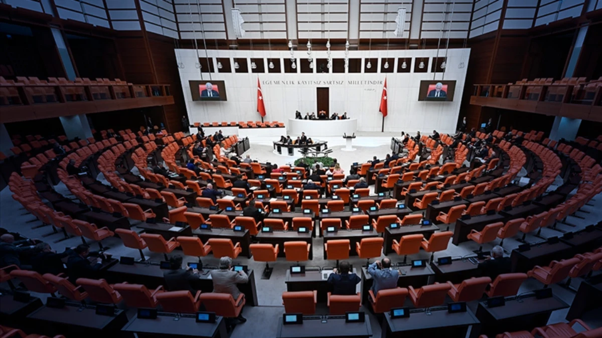 SON DAKİKA: Doğum izinleri artırılıyor! Teklif TBMM'ye sunuldu SON DAKİKA: Doğum izinleri artırılıyor! Teklif TBMM'ye sunuldu