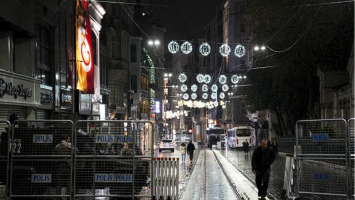 SON DAKİKA: İstanbul’da 1 Mayıs tedbirleri: Yollar kapatıldı, metro seferleri durduruldu