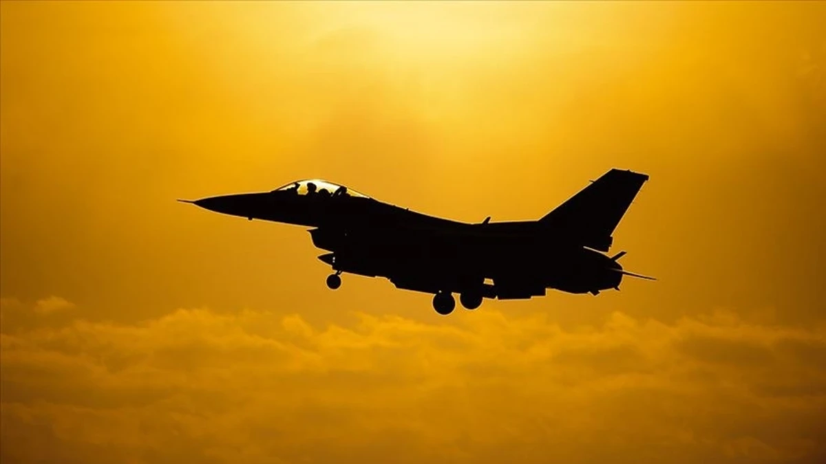 SON DAKİKA: Rusya'dan Flaş açıklama: F-16 ve 207 İHA vuruldu! SON DAKİKA: Rusya'dan Flaş açıklama: F-16 ve 207 İHA vuruldu!