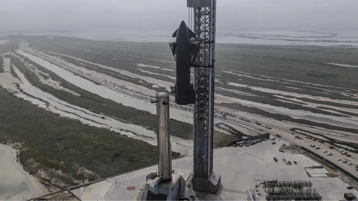 SpaceX'in yörünge ikmalli yeni nesil Starship V3 roketi bugün fırlatılıyor