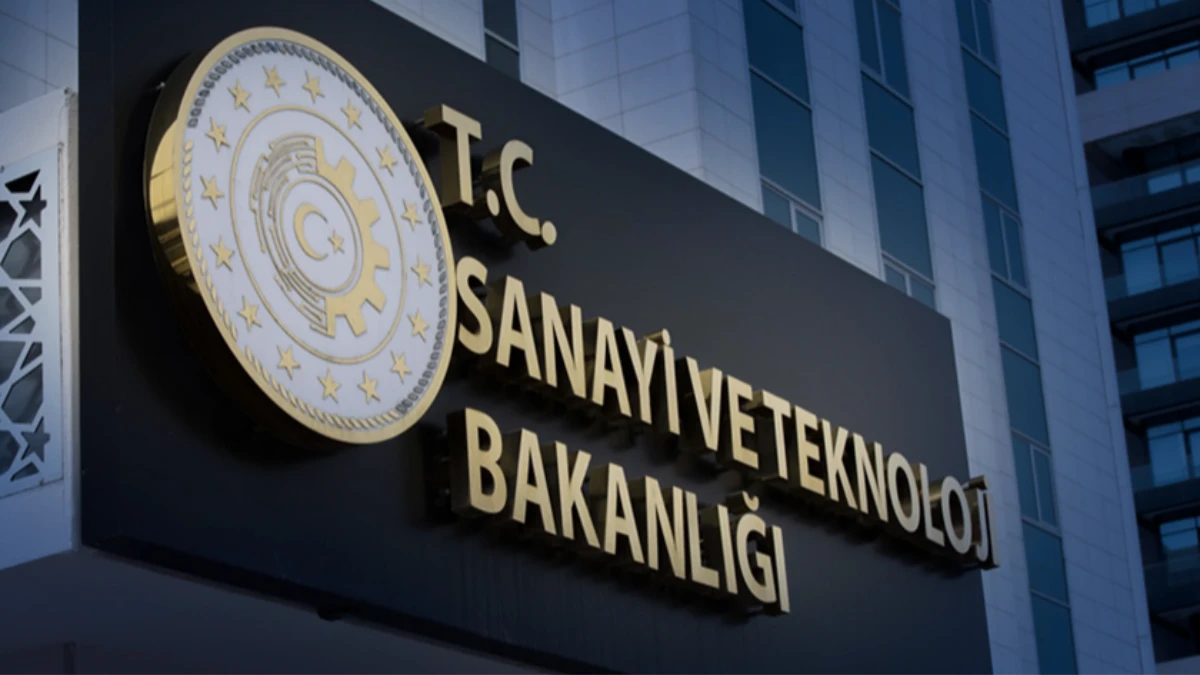 Stratejik yatırımlar, mega endüstri bölgeleriyle yeni bir boyuta taşınıyor Stratejik yatırımlar, mega endüstri bölgeleriyle yeni bir boyuta taşınıyor