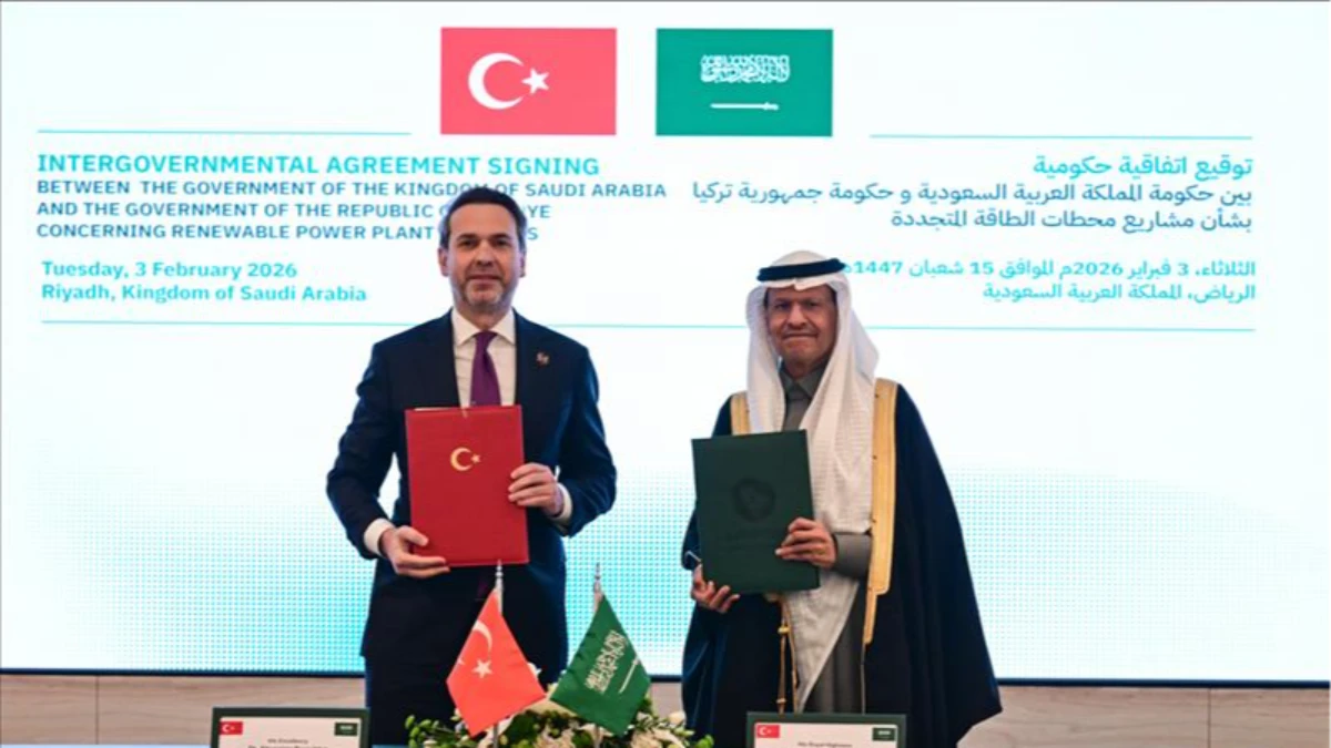 Suudi Arabistan ile imzalar atıldı: 2 milyar dolarlık güneş enerjisi yatırımı