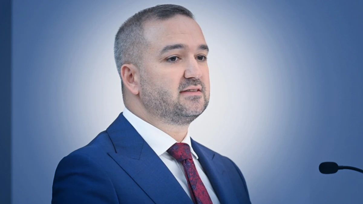 TCMB Başkanı Karahan: Enflasyonda 'katlık' kırılıyor TCMB Başkanı Karahan: Enflasyonda 'katlık' kırılıyor