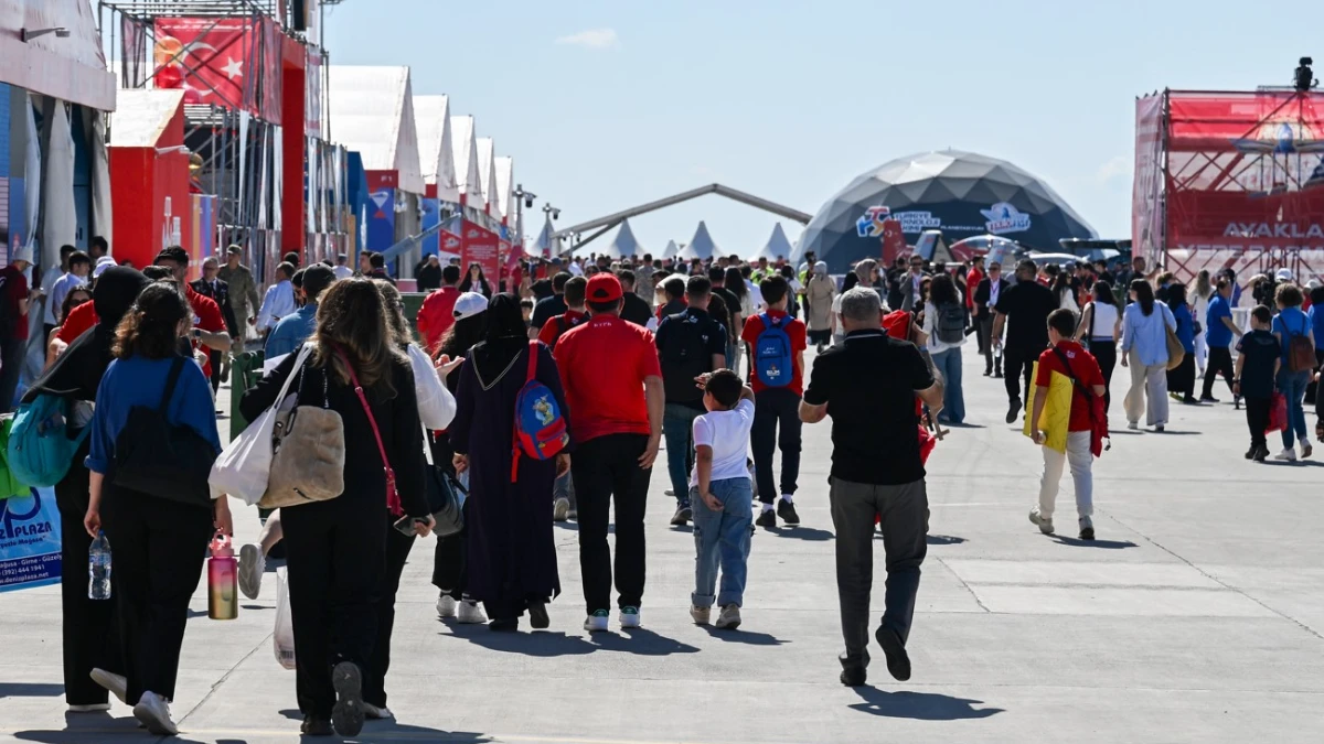 TEKNOFEST KKTC kapılarını açtı: Yarışmalar ve hava gösterileri başladı TEKNOFEST KKTC kapılarını açtı: Yarışmalar ve hava gösterileri başladı