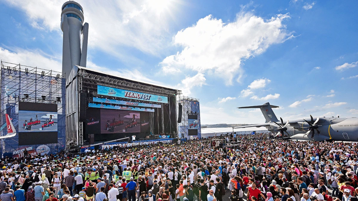 TEKNOFEST’te 15 bin takım yarışacak: KKTC'de teknoloji rüzgarı esecek TEKNOFEST’te 15 bin takım yarışacak: KKTC'de teknoloji rüzgarı esecek