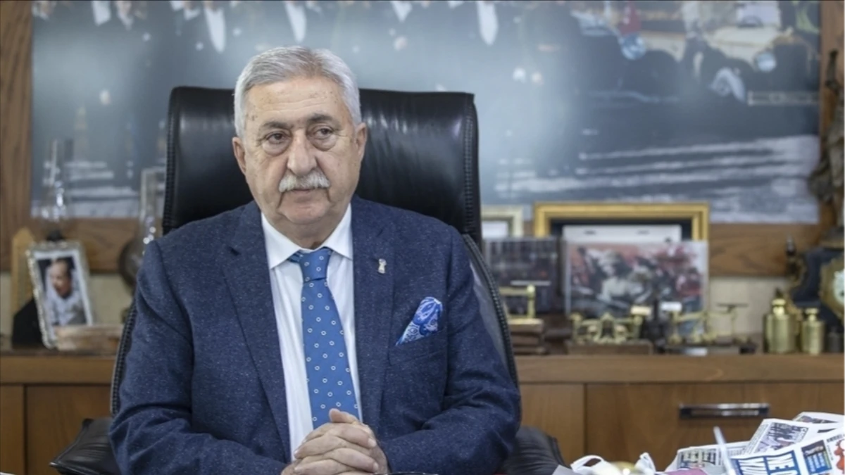 TESK Başkanı Palandöken'den bankalara çağrı: İndirimi kredi kartı faizlerine yansıtın TESK Başkanı Palandöken'den bankalara çağrı: İndirimi kredi kartı faizlerine yansıtın