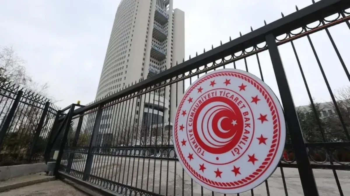 Ticaret Bakanlığı'ndan dolandırıcılık uyarısı: Sahte videolara kanmayın Ticaret Bakanlığı'ndan dolandırıcılık uyarısı: Sahte videolara kanmayın