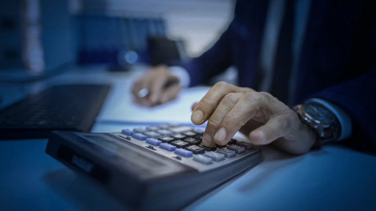 Ticari defterlerde yeni düzenleme: Ticaret Bakanlığı'na kapanış onay süresi için uzatma yetkisi verildi Ticari defterlerde yeni düzenleme: Ticaret Bakanlığı'na kapanış onay süresi için uzatma yetkisi verildi