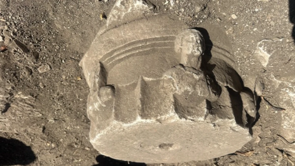 Timbriada Antik Kenti'ndeki kazılarda kiler ve aşevi ortaya çıkarıldı Timbriada Antik Kenti'ndeki kazılarda kiler ve aşevi ortaya çıkarıldı