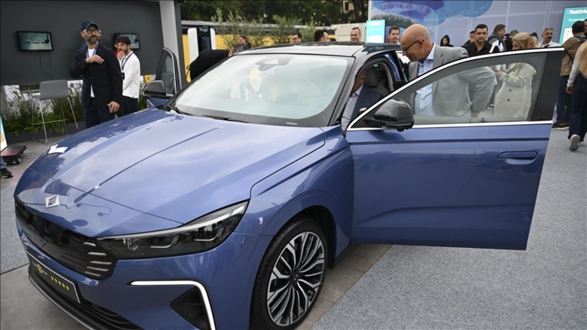 TOGG CEO'su Karakaş açıkladı: Yeni model T8X geliyor TOGG CEO'su Karakaş açıkladı: Yeni model T8X geliyor