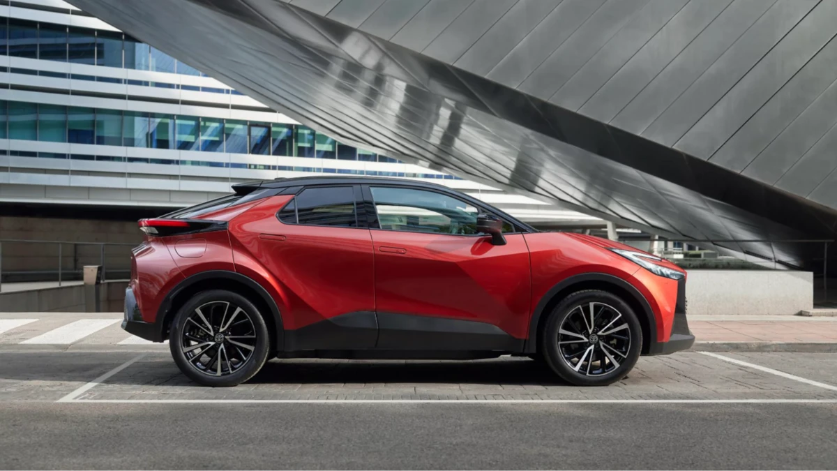 Toyota yeni modelini duyurdu! Toyota yeni modelini duyurdu!