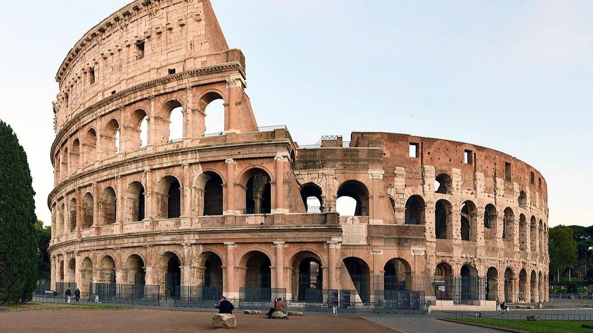 Troya Roma’daki Kolezyum’da dünya sahnesine çıkıyor Troya Roma’daki Kolezyum’da dünya sahnesine çıkıyor